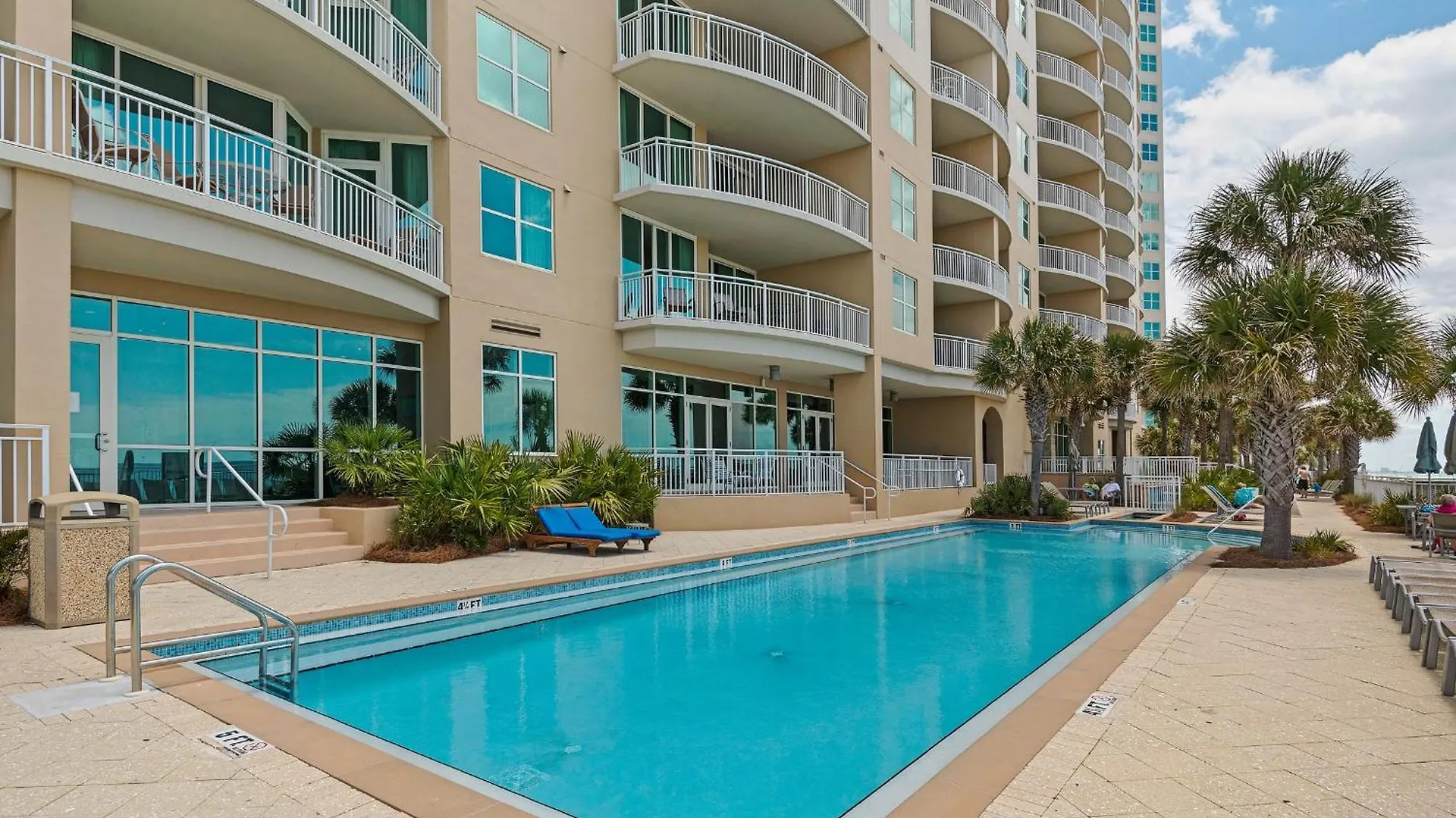 Apartment Aqua Resort 711 By Emerald Coast Retreats Panama City Beach United States
