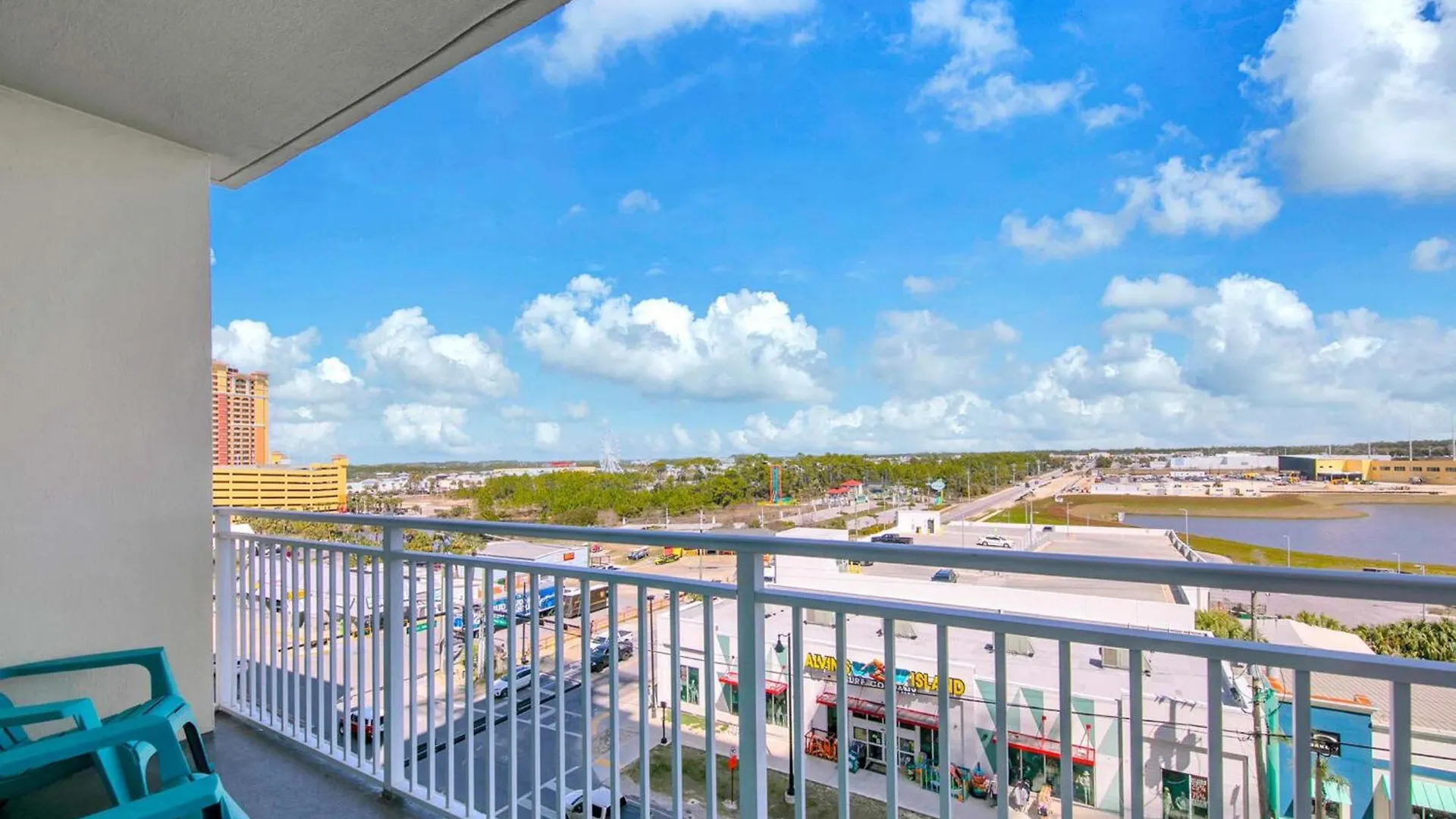 Aqua Resort 711 By Emerald Coast Retreats Panama City Beach 0*,  United States