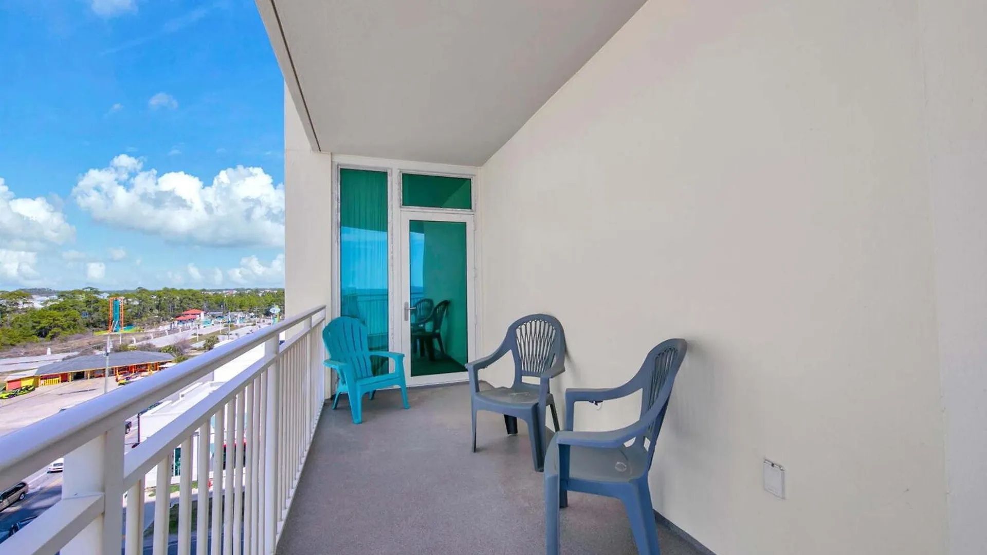 Aqua Resort 711 By Emerald Coast Retreats Panama City Beach Apartment