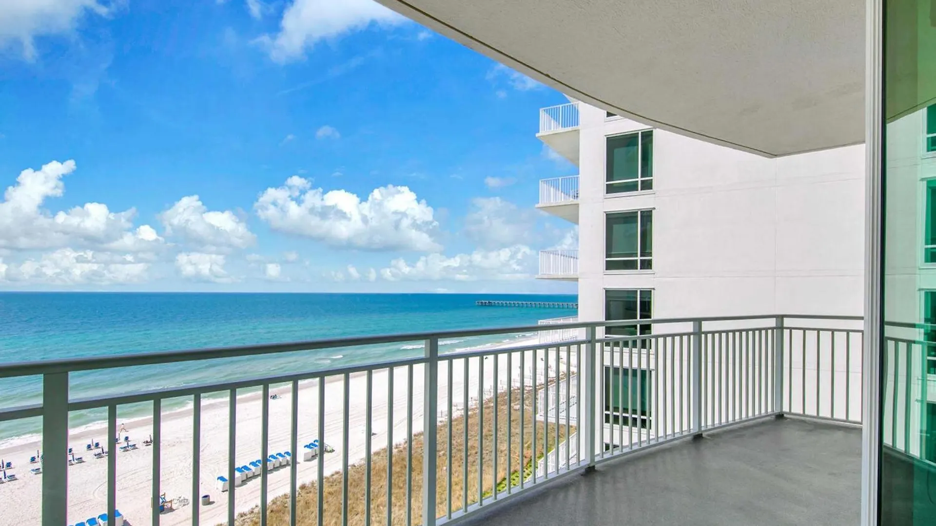 Apartment Aqua Resort 711 By Emerald Coast Retreats Panama City Beach United States