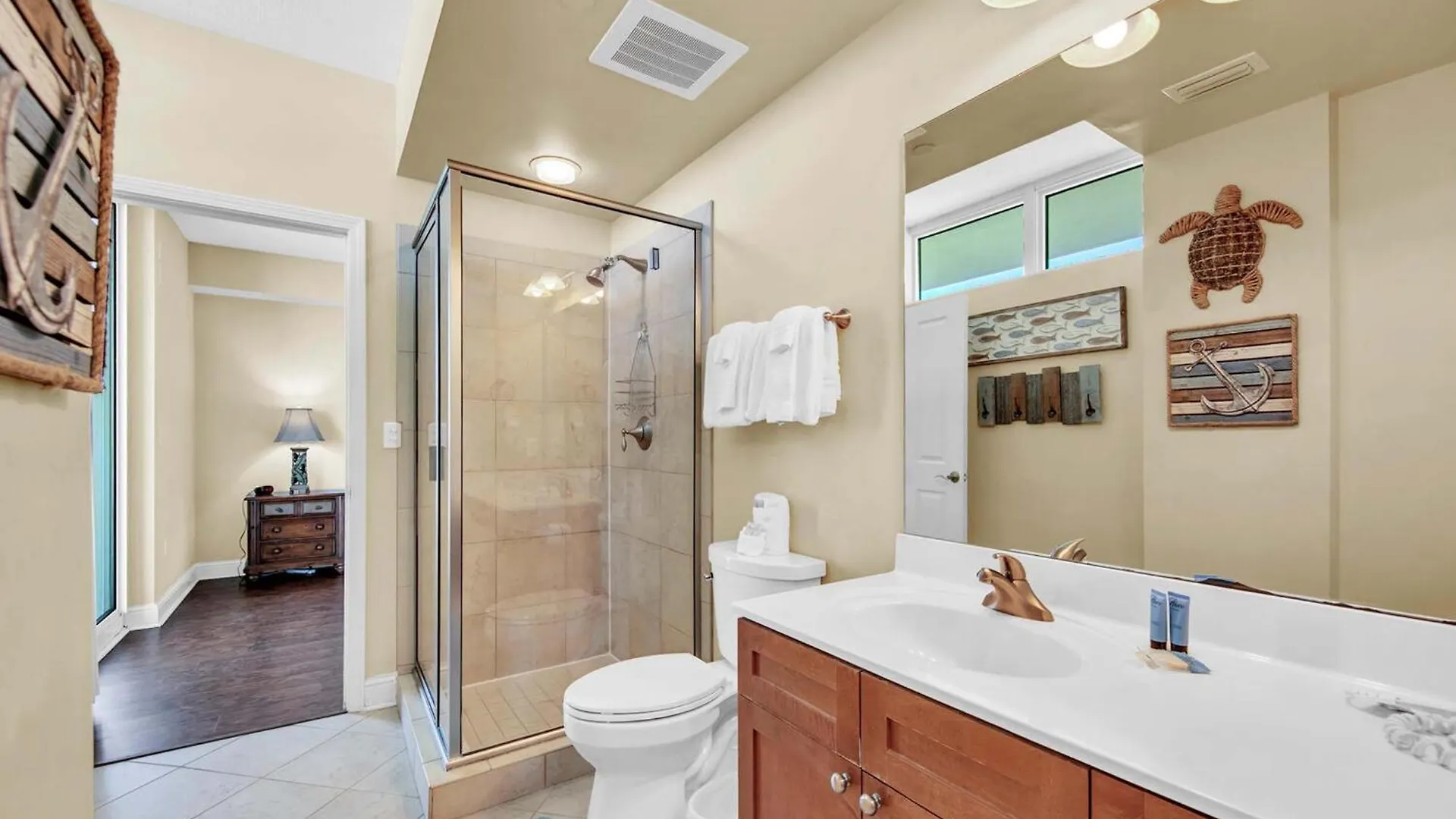 Apartment Aqua Resort 711 By Emerald Coast Retreats Panama City Beach