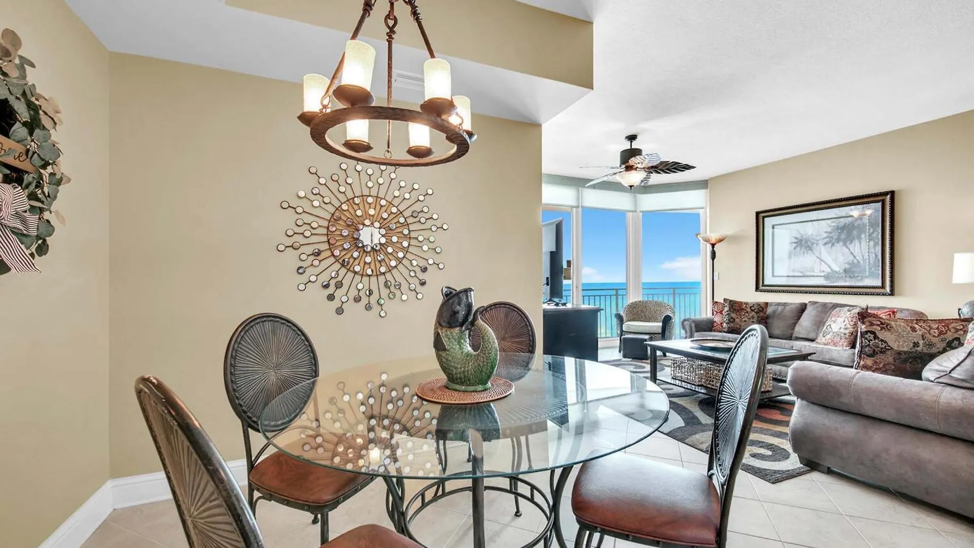 Aqua Resort 711 By Emerald Coast Retreats Panama City Beach