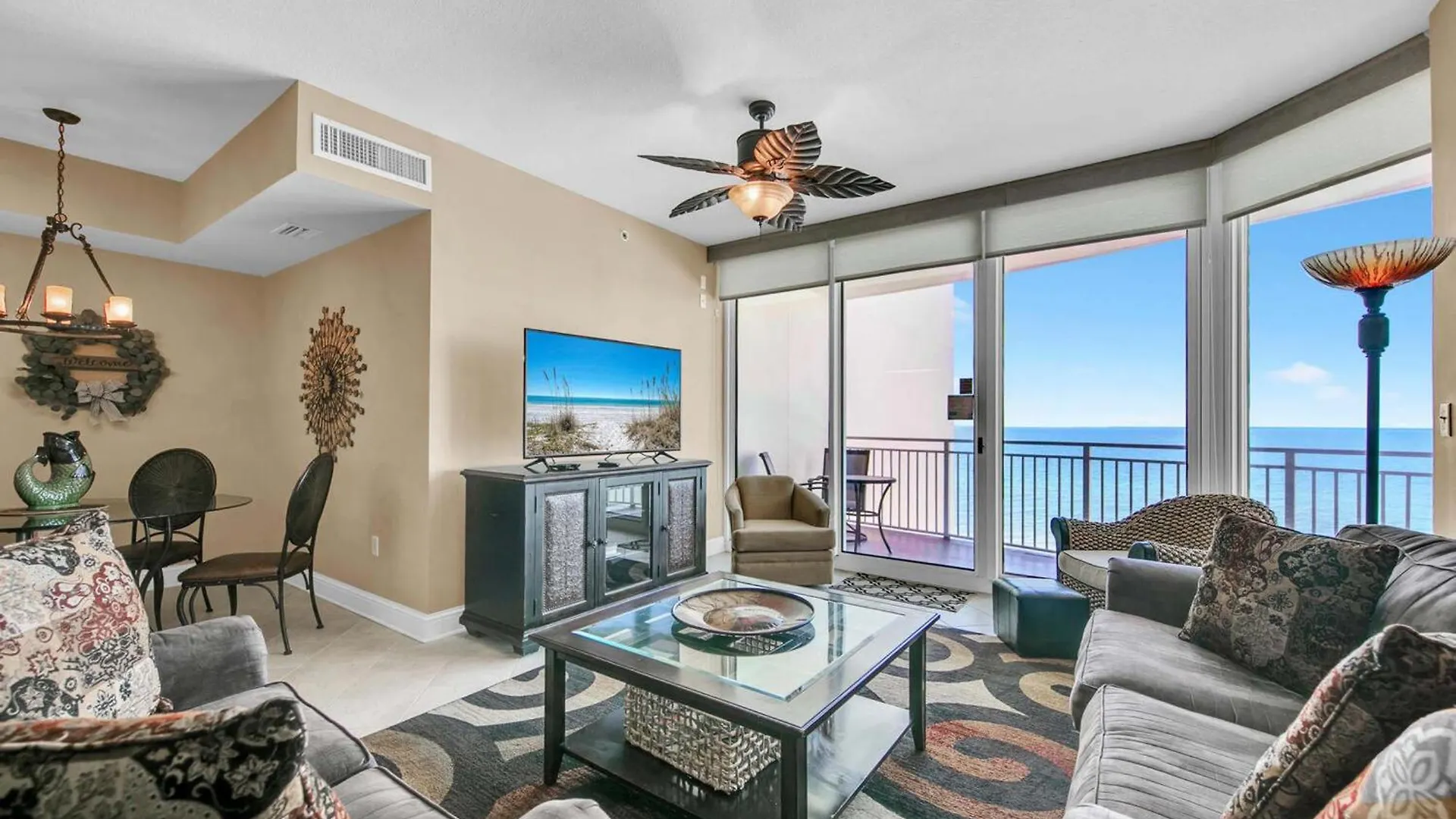 Aqua Resort 711 By Emerald Coast Retreats Panama City Beach Apartment